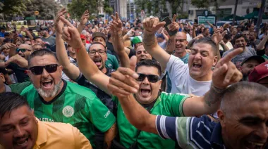 Camioneros, Quilmes y 220 despidos: el detalle que puede agitar el conflicto