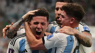 Argentina resurge y los tuits de estrellas deportivas celebran su triunfo agónico