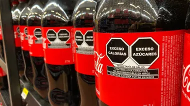 Dibujos, marketing y cajas: el proyecto K que endurece la Ley de Etiquetado