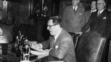 La Constitución de 1949, el capítulo que Milei y Caputo pusieron en el centro de una disputa ideológica