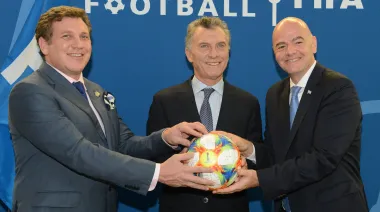 Mauricio Macri anunció una importante donación de FIFA a Venezuela tras el terremoto