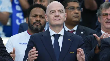 Gianni Infantino reconoció que la FIFA evalúa un Mundial con 64 equipos