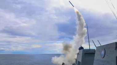 Donald Trump reactivó el bloqueo naval a Irán y sube la tensión en el estrecho de Ormuz