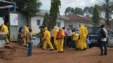 Ébola en el Congo: el 80% de los casos nuevos aparece fuera de los contactos