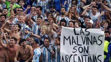 Del histórico triunfo ante Inglaterra al reclamo por Malvinas: la economía de las islas