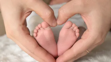 Adopción antes del parto: cómo es el proyecto PRO para acortar tiempos
