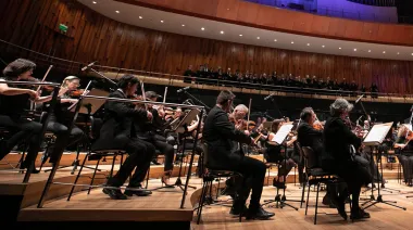 La emoción de 'Muchachos' en el Palacio Libertad, bajo la mirada de Milei
