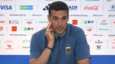 Scaloni, entre lágrimas, puso en duda su continuidad tras la final perdida