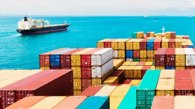 Exportaciones y envíos "puerta a puerta" batieron nuevos récords en junio