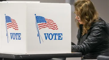 Casa Blanca: los 269 archivos de Trump que buscan endurecer el voto en 2026
