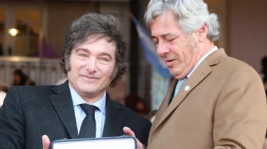 Nicolás Pino sorprendió en la Sociedad Rural con apoyo a la reforma de tierras