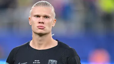Erling Haaland hace goles mientras amasa una fortuna: cuánto es su patrimonio