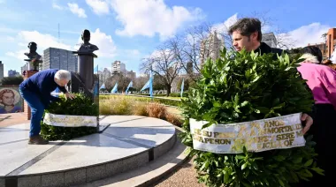 Eva Perón, Kicillof y Milei: el acto en La Plata que agitó al PJ bonaerense
