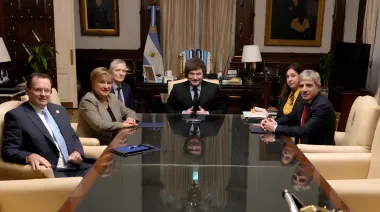 Milei y Georgieva: el icónico objeto que protagonizó la foto oficial