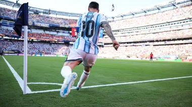 Malvinas en la camiseta: el proyecto que cambiaría la ropa de la Selección
