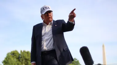 Trump lleva la crisis de Ceuta a Camp David y apunta contra Pedro Sánchez