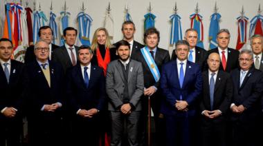 Javier Milei y Diego Santilli encaran la negociación federal para suspender las PASO