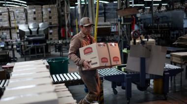 Alarma en la industria: la producción metalúrgica cayó 4,6% y sigue sin recuperarse