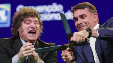 Javier Milei respaldó a Flávio Bolsonaro y recibió la máxima distinción de San Pablo