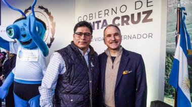 Claudio Vidal respaldó a Javier Milei mientras Santa Cruz cae a un piso laboral récord