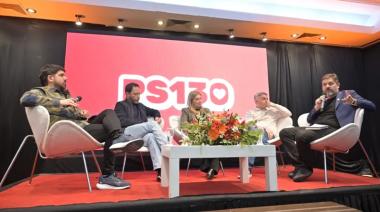 ¿El socialismo se acerca a Kicillof? Un gesto reavivó la discusión para 2027