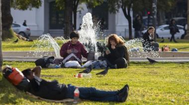 ¿Vuelve el verano? Se prevén temperaturas de hasta 12 °C más altas de lo normal
