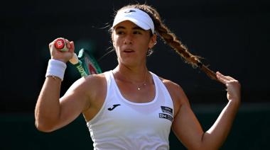 Solana Sierra rozó la hazaña ante Coco Gauff pero cayó en un vibrante duelo en Wimbledon