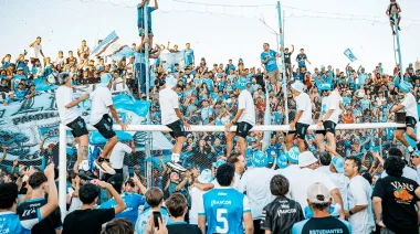 Escándalo en Estudiantes de Río Cuarto por un reclamo de los jugadores del ascenso