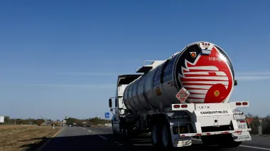 Pemex mejora su operación, pero la deuda sigue condicionando su recuperación