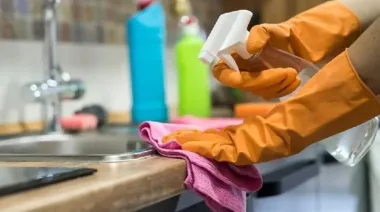 Trabajo doméstico: cuánto se cobra en agosto y qué pasa con el aumento salarial