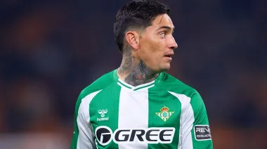 Chimy Ávila, el delantero que se acerca a Boca por interés de Riquelme
