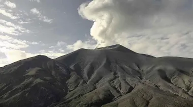 Volcán Puracé en alerta: el reto de sostener la cooperación internacional