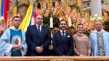 Un gabinete en retiro espiritual: la apuesta de De la Espriella para empezar