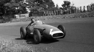 A 69 años de la obra maestra de Fangio: la carrera que convirtió a Nürburgring en una leyenda