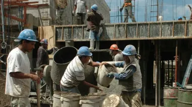 La construcción sigue en rojo: el dato de despachos de cemento anticipa más caída
