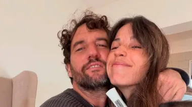 “Ahora somos 5”: Cande Molfese anunció su embarazo con una tierna postal