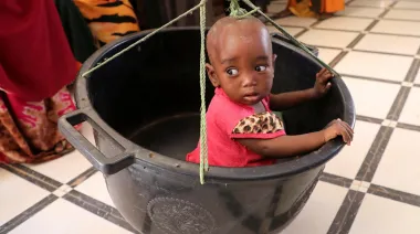 Somalia: la desnutrición infantil se dispara mientras cae la ayuda humanitaria