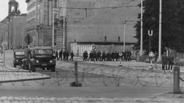 Alemania conmemora 65 años del inicio de la construcción del Muro de Berlín