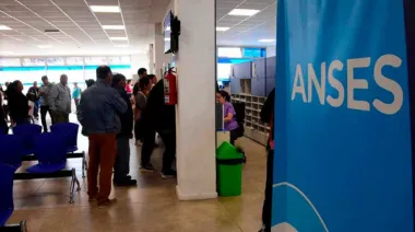 ANSES hoy: quiénes cobran y cuánto entra en la cuenta este jueves 13 de agosto