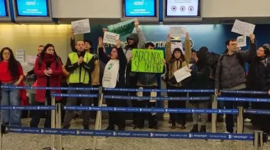 Tercerizados en Aeroparque: el reclamo que puede afectar embarques y conexiones