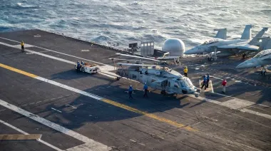 Estados Unidos envía al USS George Washington para relevar al Abraham Lincoln
