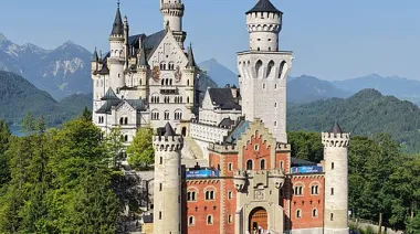 Neuschwanstein: el refugio de Luis II que inspiró el castillo de Disney