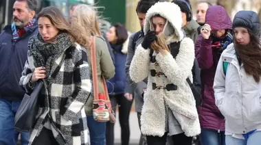 Vuelve el frío polar y las lluvias al AMBA: el pronóstico para esta semana