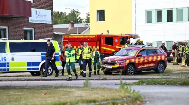Suecia: un ataque con espada en una escuela dejó un muerto y tres heridos