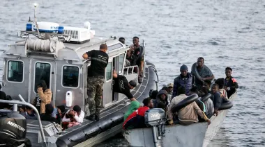 Túnez recuperó once cuerpos tras el naufragio de una embarcación migrante