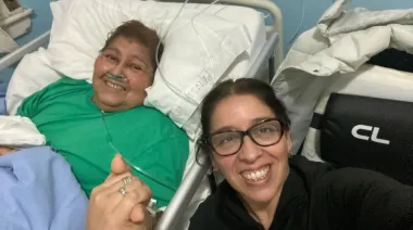 "Perverso": la lucha de Natalia contra IOMA por una medicación de $30.000.000