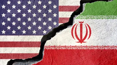Irán amenaza con represalias y los bancos chinos quedan fuera del nuevo paquete de EEUU