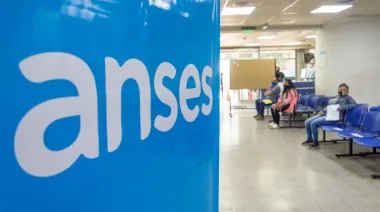 ANSES paga hoy jubilaciones y desempleo: quiénes cobran este miércoles 26