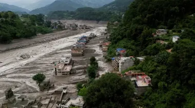 Rasuwa: Nepal eleva a 157 los muertos y busca a 403 desaparecidos