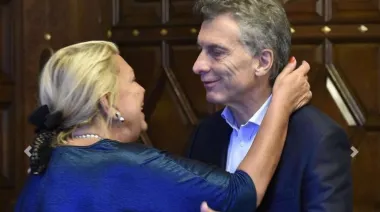 Macri y Carrió, hace 10 años: el asado que buscó apagar una nueva pelea